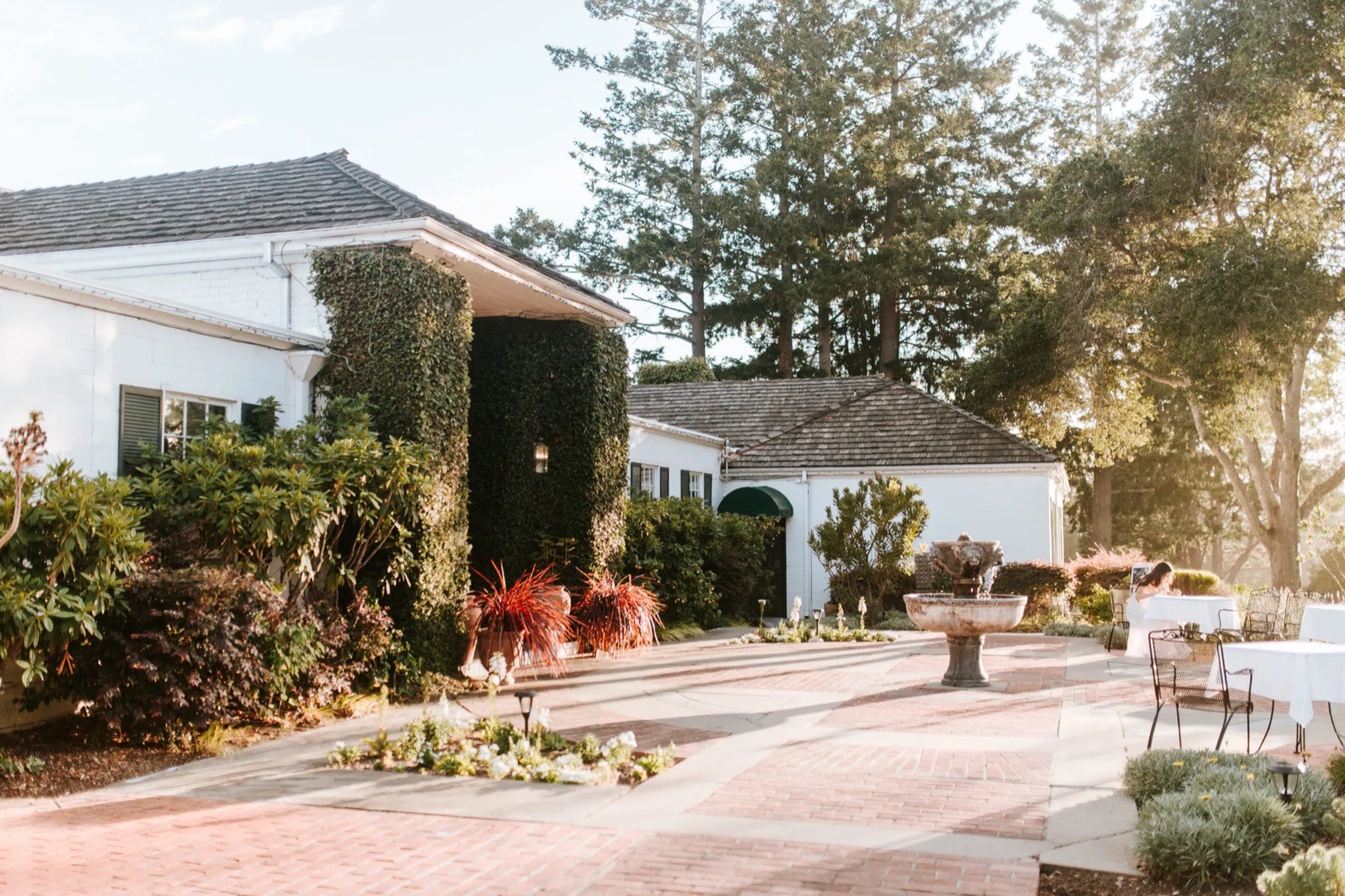 Exterior courtyard at Hollins House